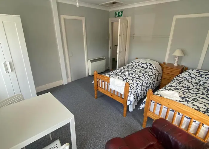 Yellow House Hotel Bantry